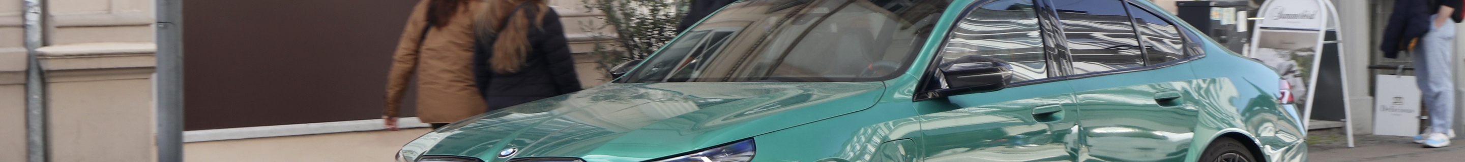 BMW M5 G90