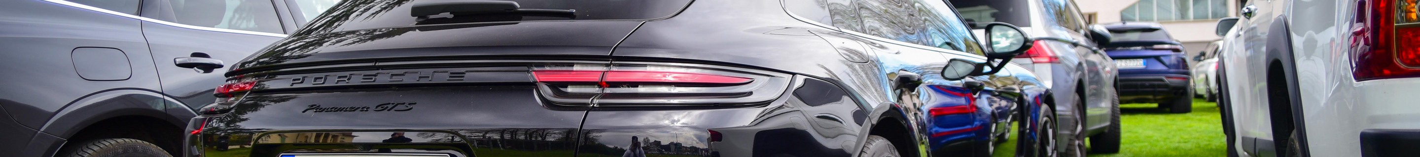 Porsche 971 Panamera GTS Sport Turismo MkI
