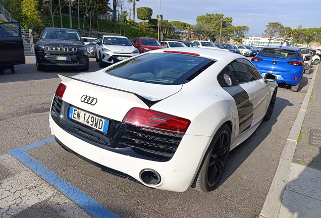 Audi R8 V10 2013