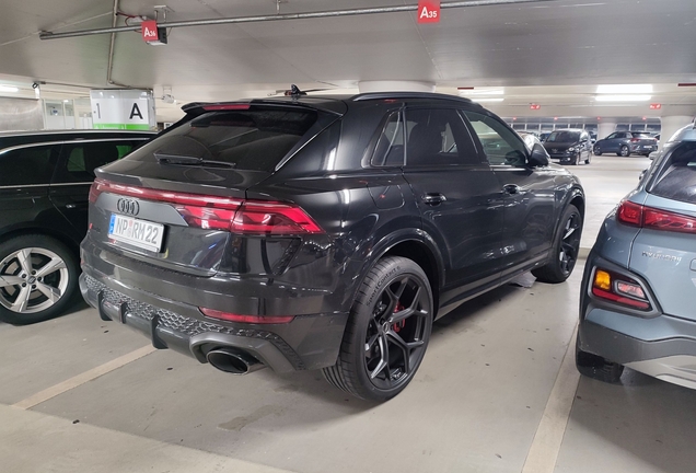 Audi RS Q8 2024