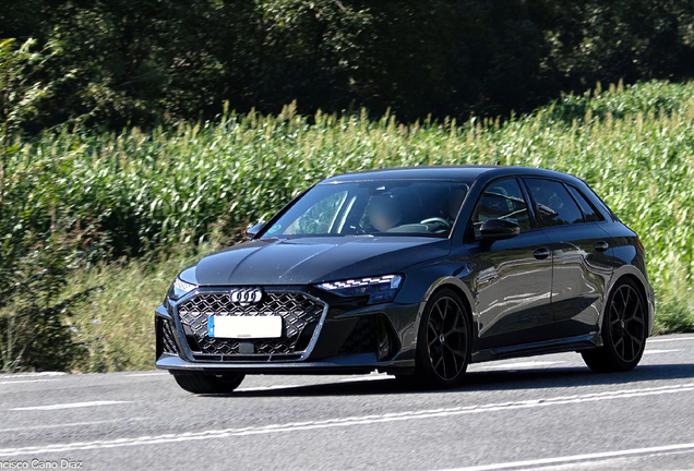 Audi RS3 Sportback 8Y 2025