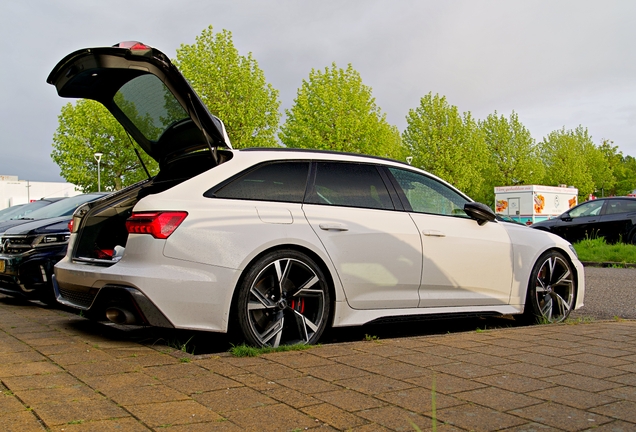 Audi RS6 Avant C8