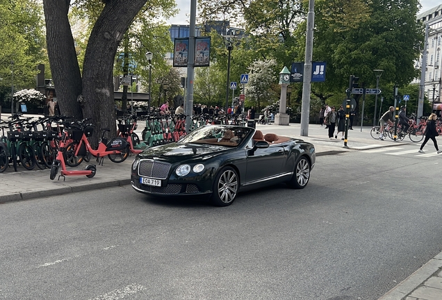 Bentley Continental GTC 2012