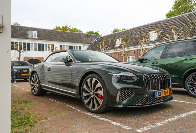 Bentley Continental GTC Azure 2025