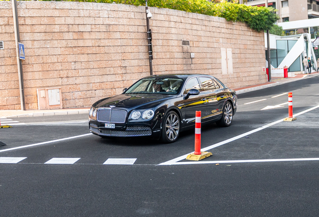 Bentley Flying Spur V8