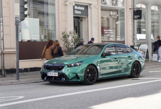 BMW M5 G90