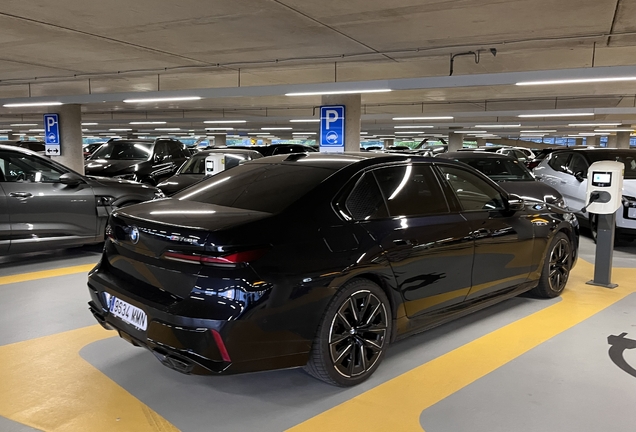 BMW M760e xDrive