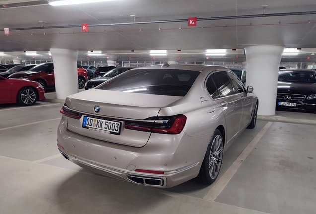 BMW M760Li xDrive 2019
