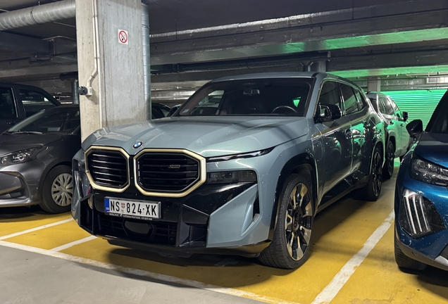 BMW XM G09