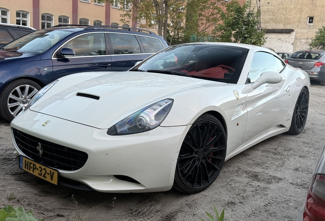 Ferrari California