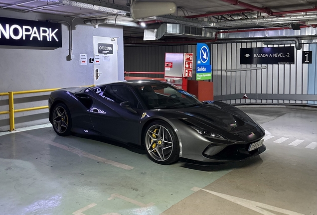 Ferrari F8 Tributo