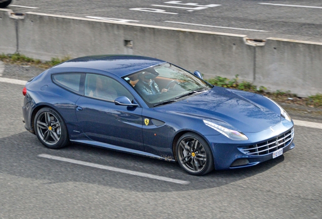 Ferrari FF