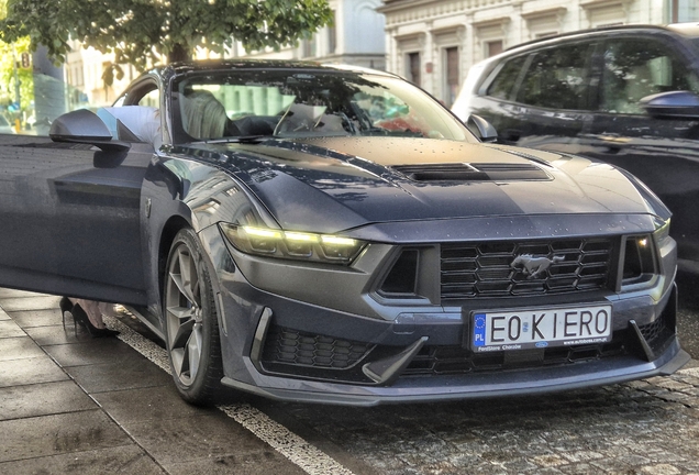 Ford Mustang Dark Horse 2024