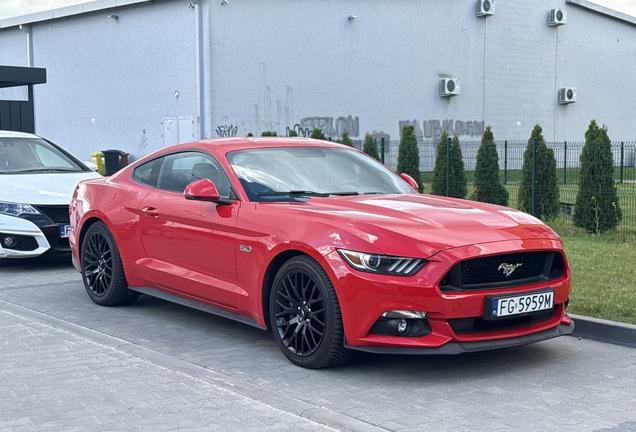 Ford Mustang GT 2015