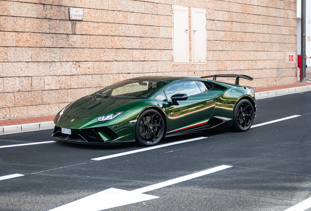 Lamborghini Huracán LP640-4 Performante