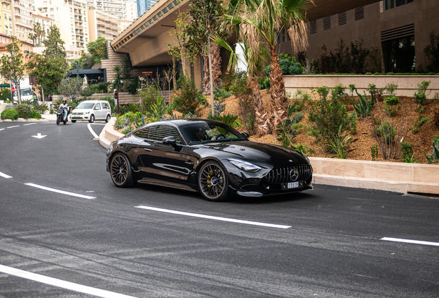 Mercedes-AMG GT 63 C192