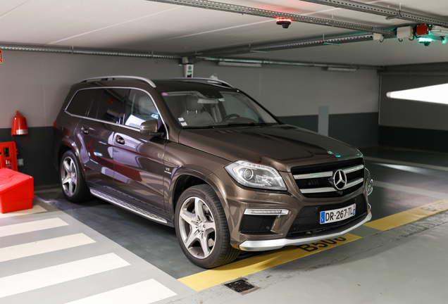 Mercedes-Benz GL 63 AMG X166