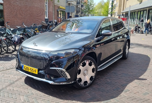 Mercedes-Maybach EQS 680 SUV