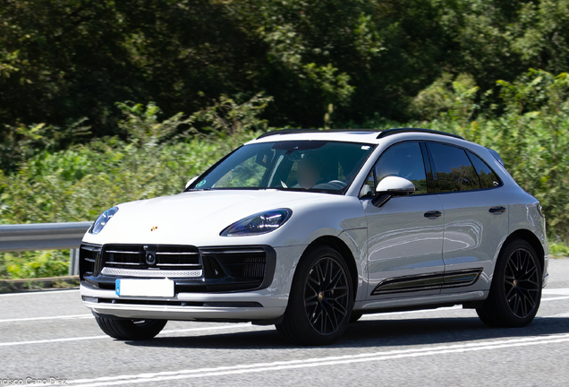 Porsche 95B Macan GTS MkIII