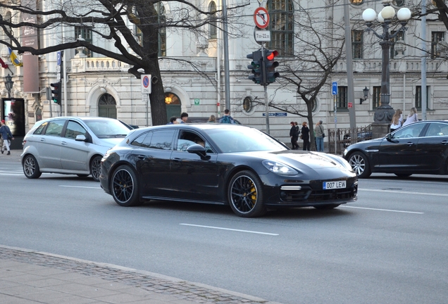 Porsche 971 Panamera Turbo Sport Turismo