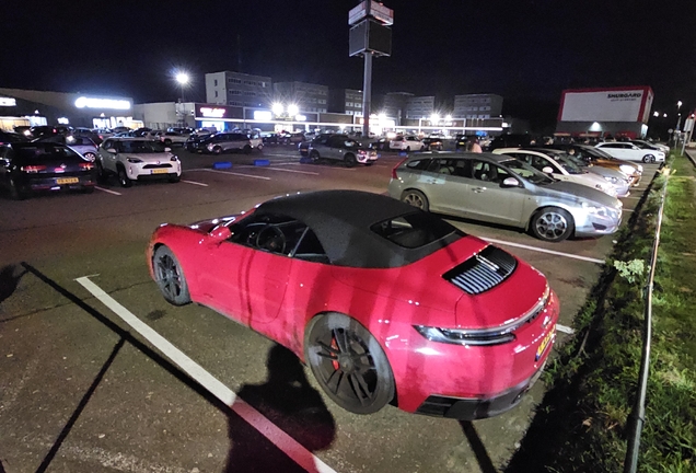 Porsche 992 Carrera 4 GTS Cabriolet MkI