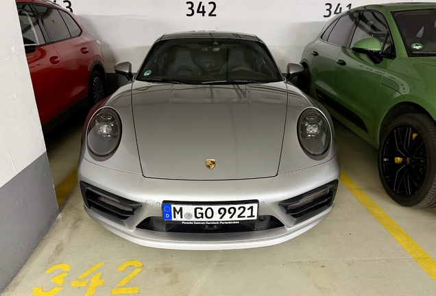 Porsche 992 Carrera 4S MkI