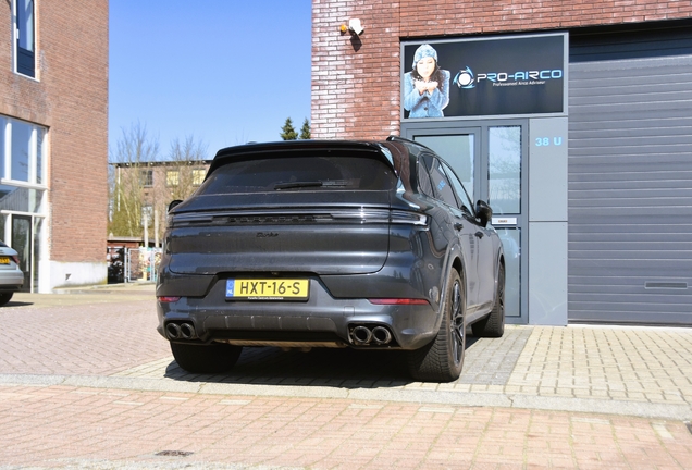 Porsche 9YA Cayenne Turbo E-Hybrid