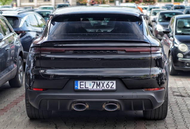 Porsche Cayenne Coupé Turbo E-Hybrid