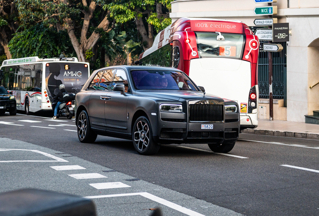 Rolls-Royce Cullinan Black Badge