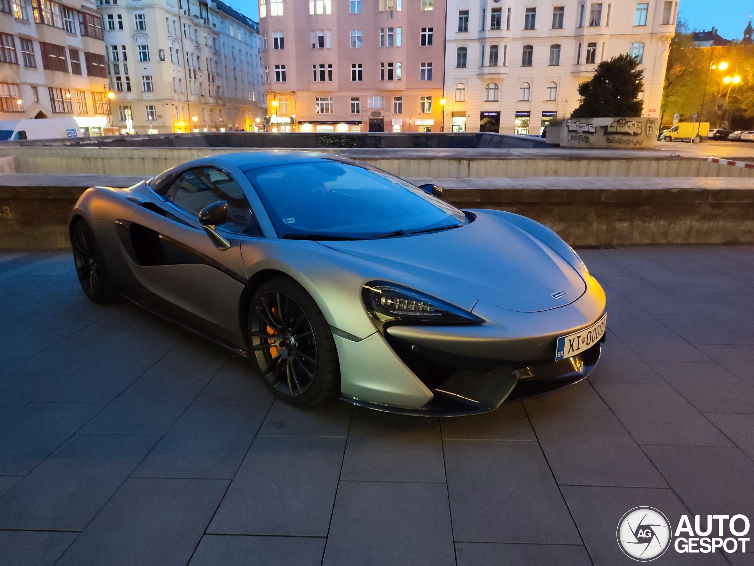 McLaren 570S Spider