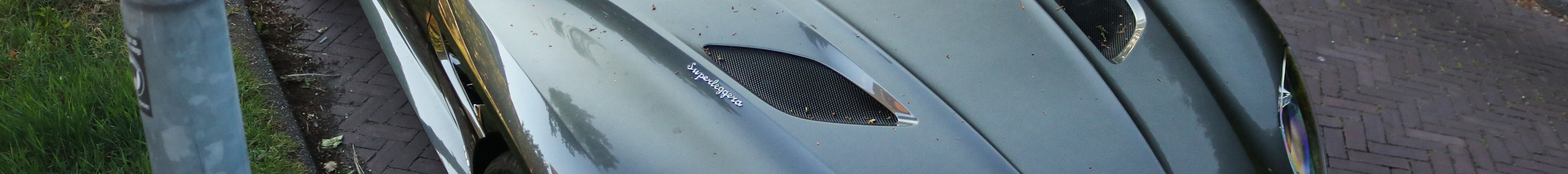 Aston Martin DBS Superleggera