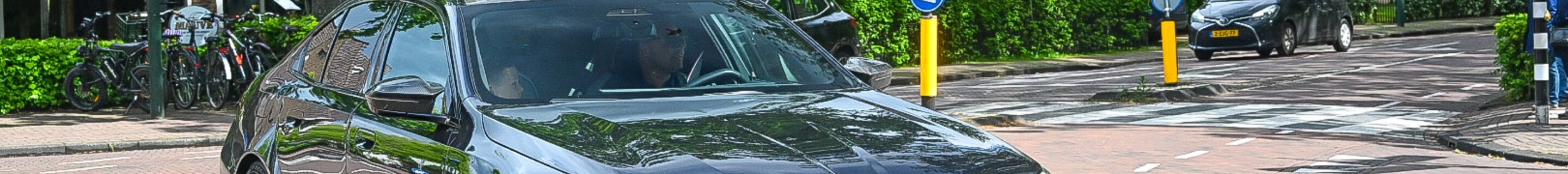 BMW M5 G90