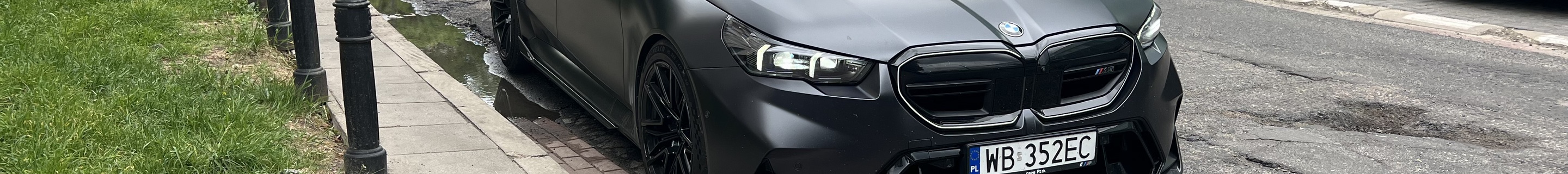 BMW M5 G90