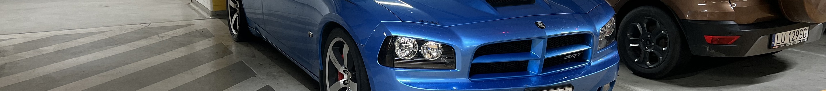 Dodge Charger SRT-8 Super Bee