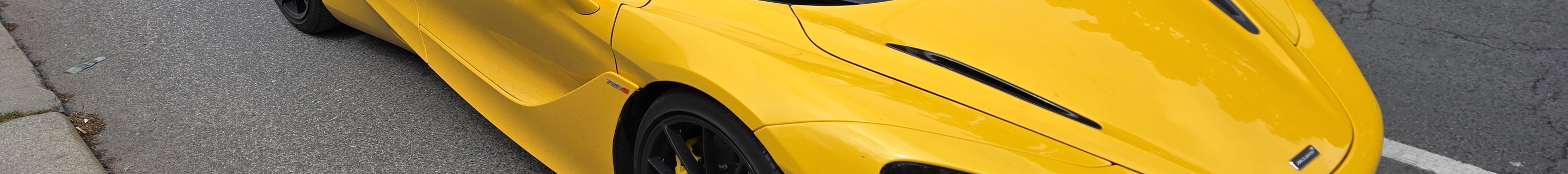McLaren 720S Spider