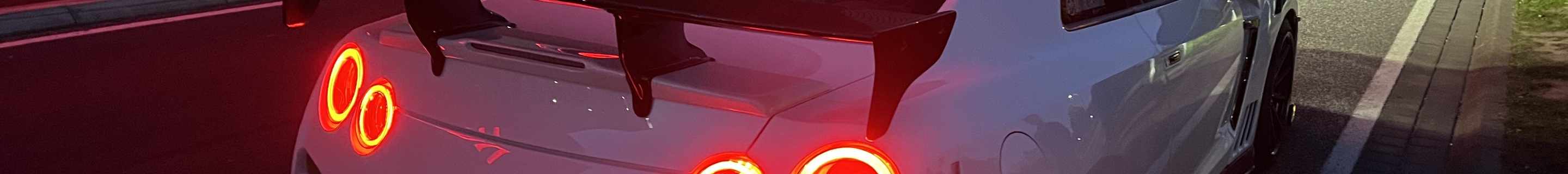 Nissan GT-R 2014