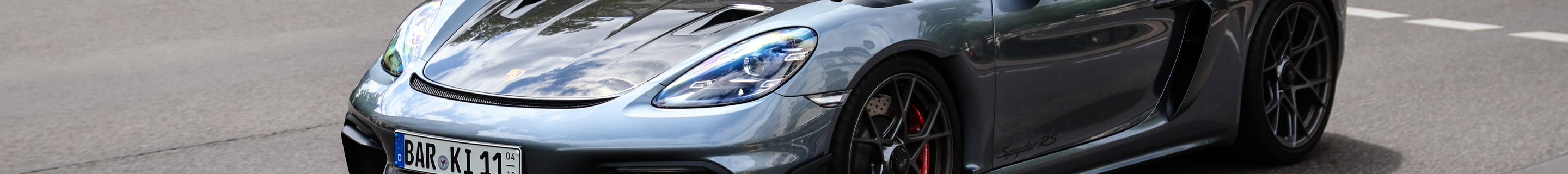 Porsche 718 Spyder RS Weissach Package