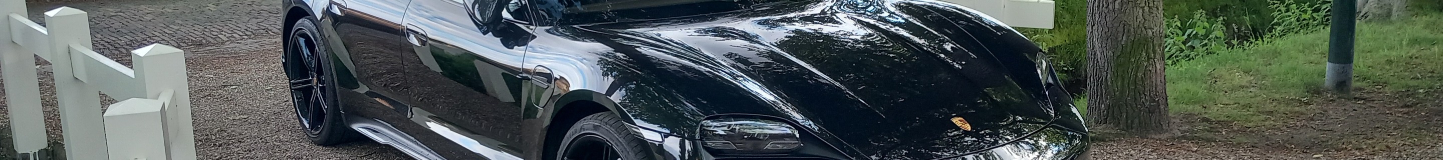 Porsche Taycan Turbo S MkI