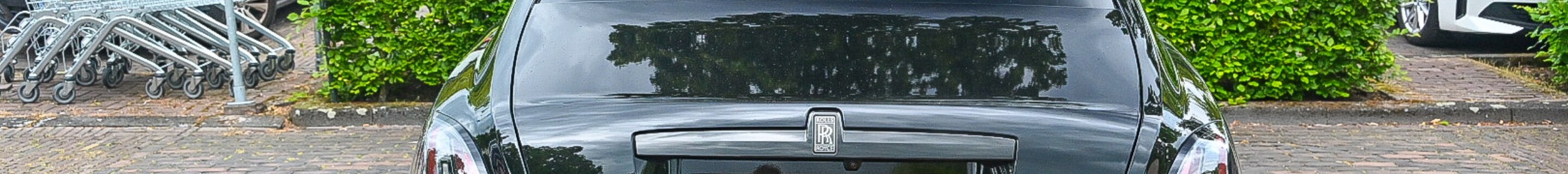 Rolls-Royce Ghost Black Badge 2021