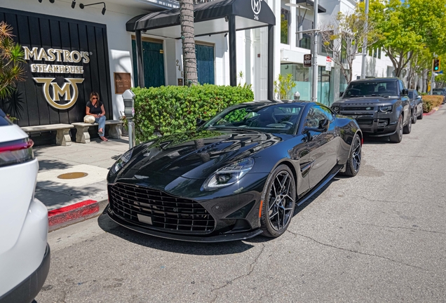 Aston Martin Vanquish 2025
