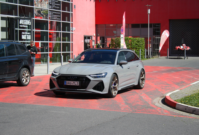 Audi RS6 Avant C8