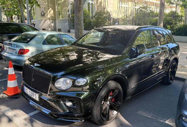 Bentley Bentayga Azure 2024