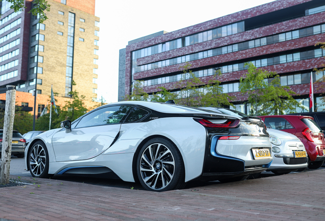 BMW i8 2018