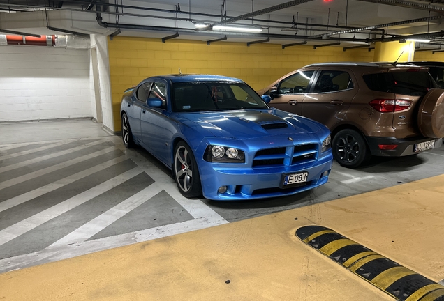 Dodge Charger SRT-8 Super Bee