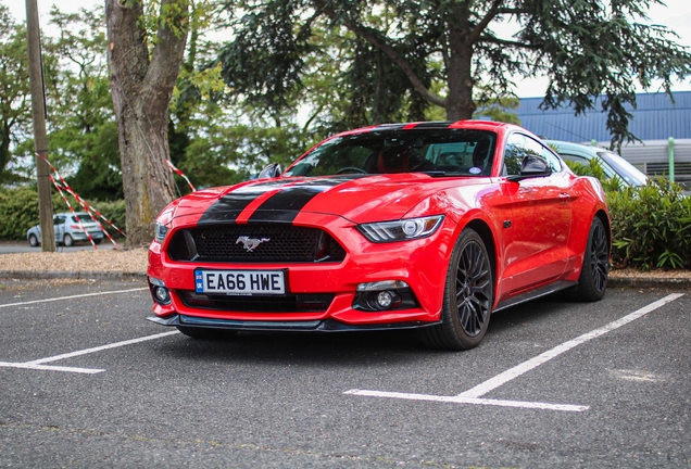 Ford Mustang GT 2015