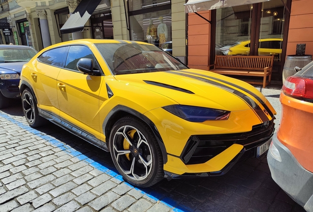 Lamborghini Urus S
