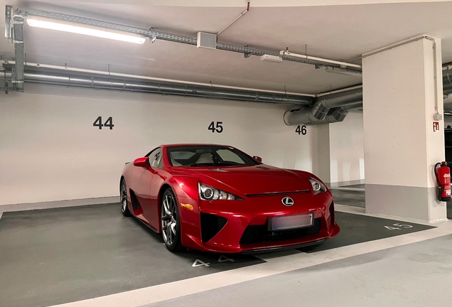 Lexus LFA