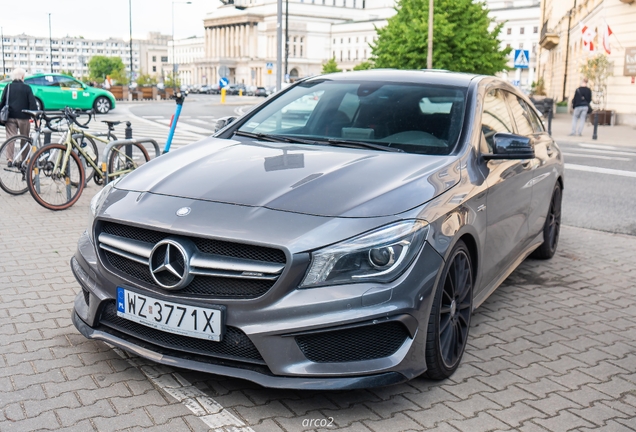 Mercedes-AMG CLA 45 Shooting Brake X117