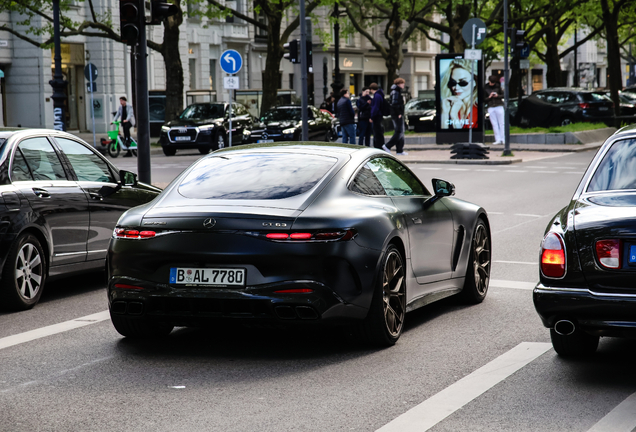 Mercedes-AMG GT 63 C192