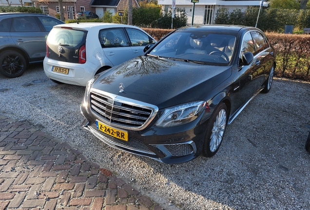 Mercedes-AMG S 65 V222